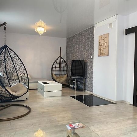 Svetes House - Garden & Bbq & Parking Villa Liepaja Luaran gambar