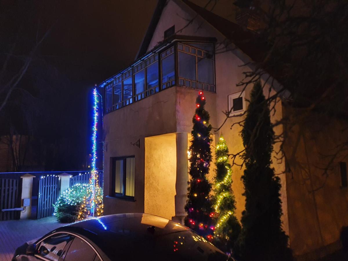 Svetes House - Garden & Bbq & Parking Villa Liepaja Luaran gambar