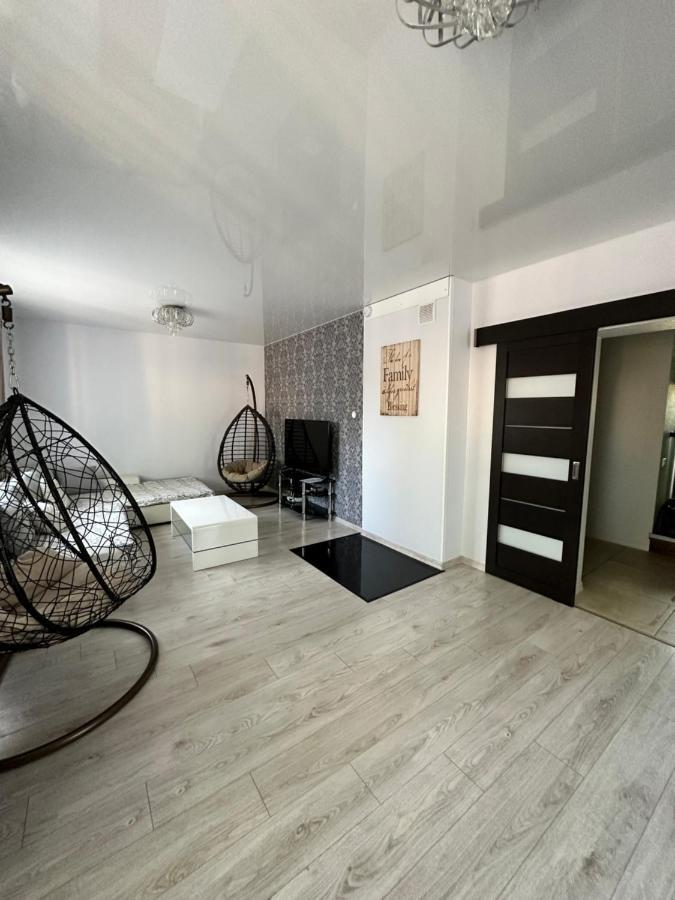 Svetes House - Garden & Bbq & Parking Villa Liepaja Luaran gambar