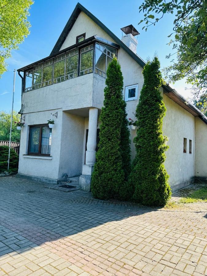 Svetes House - Garden & Bbq & Parking Villa Liepaja Luaran gambar