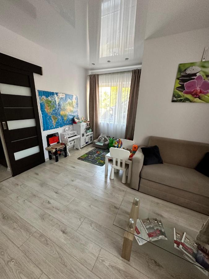 Svetes House - Garden & Bbq & Parking Villa Liepaja Luaran gambar