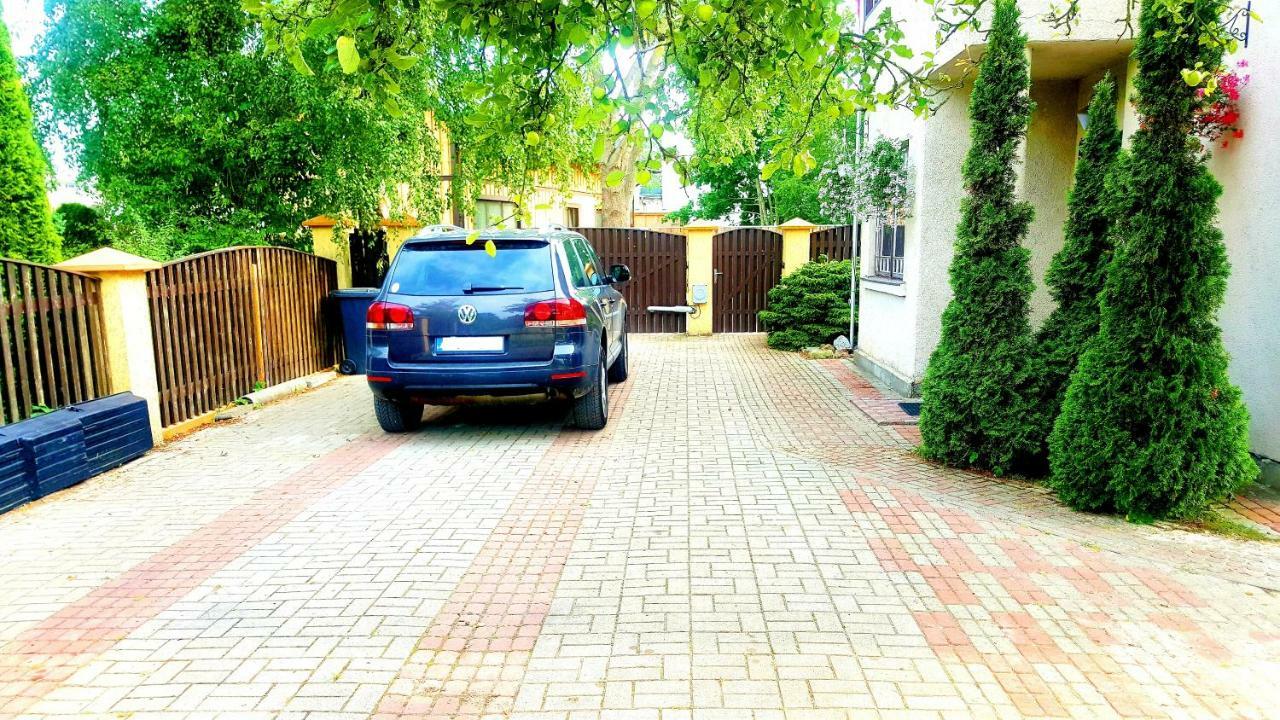 Svetes House - Garden & Bbq & Parking Villa Liepaja Luaran gambar